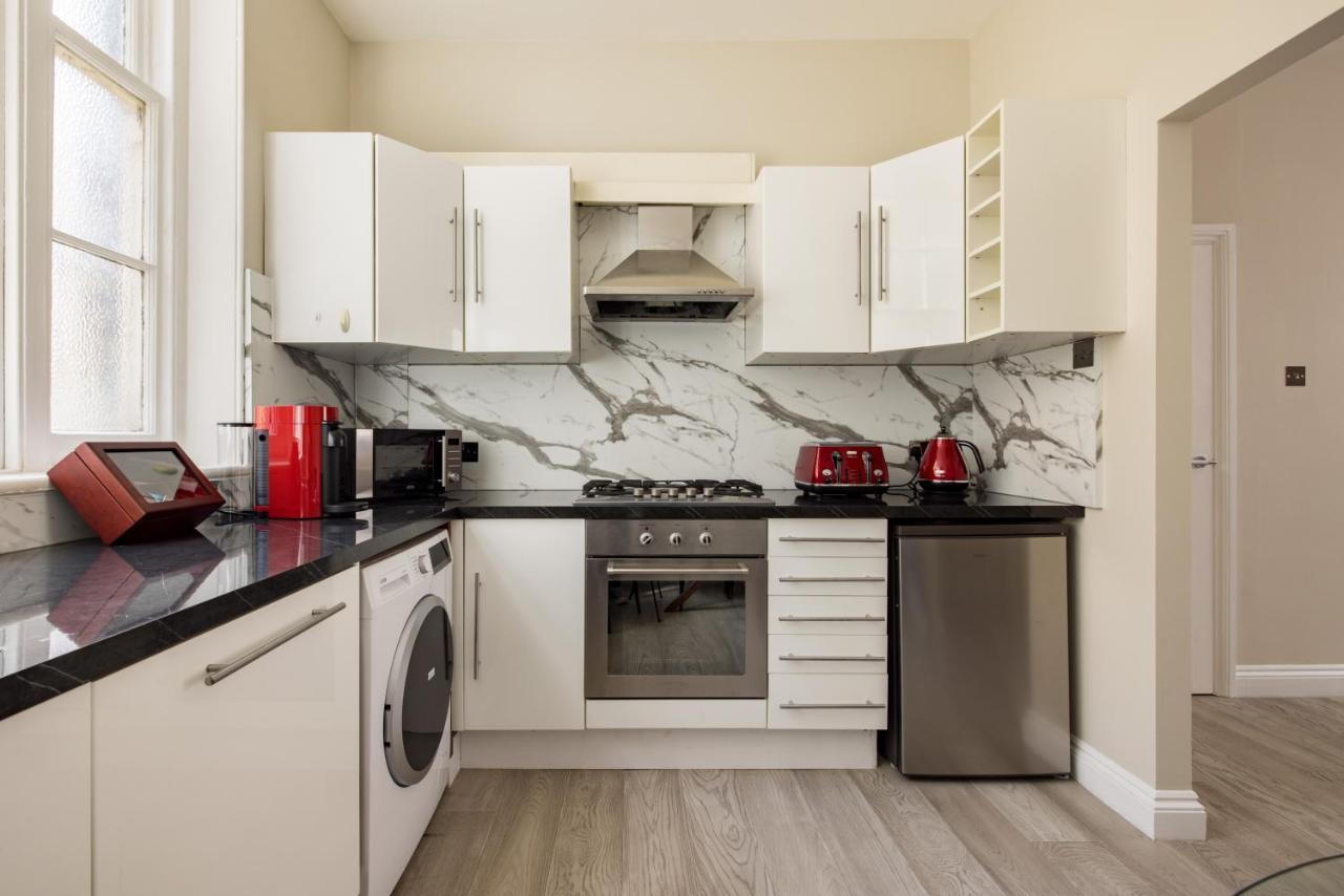 Avari Apartments - Hatton Collection Лондон Экстерьер фото