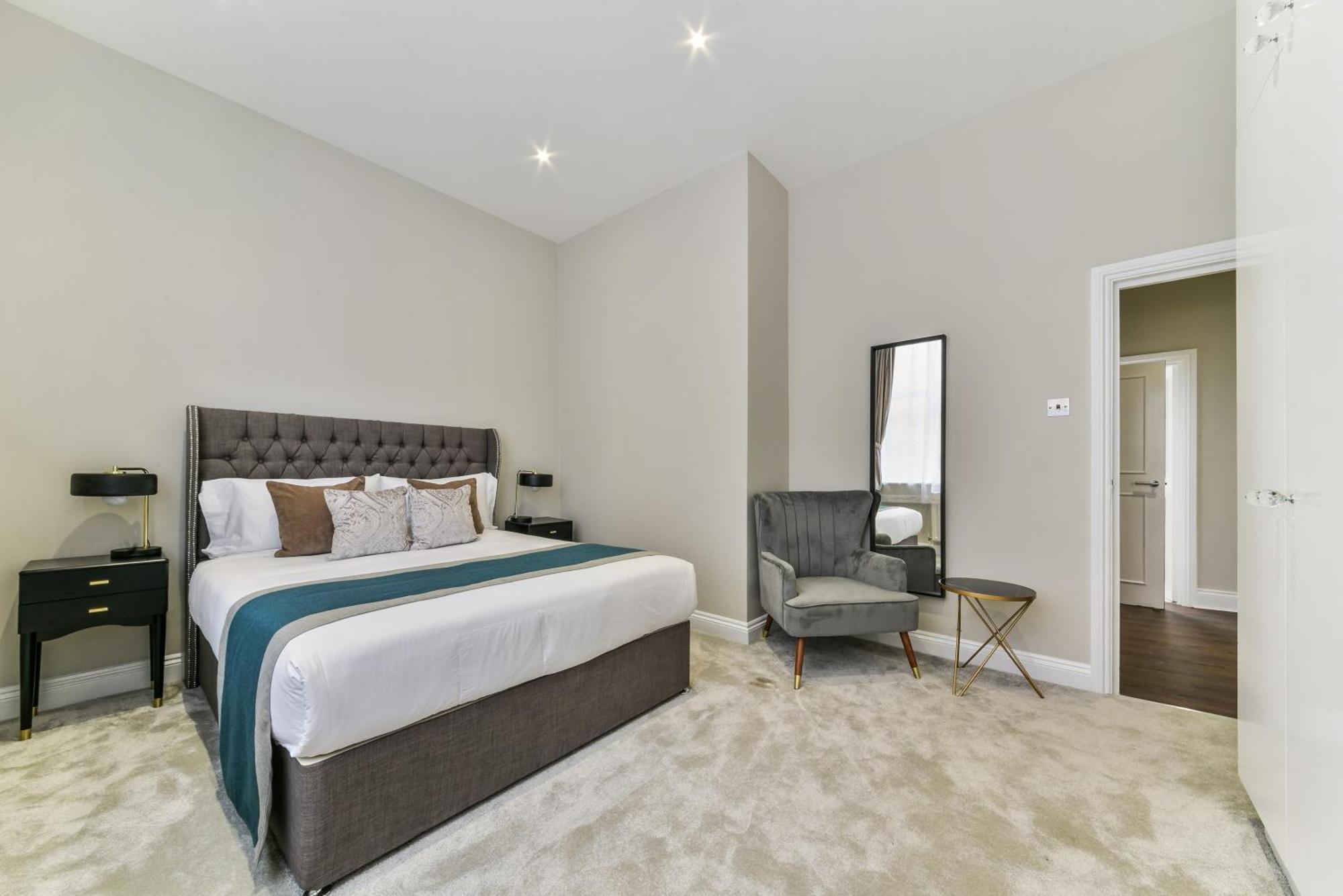 Avari Apartments - Hatton Collection Лондон Экстерьер фото