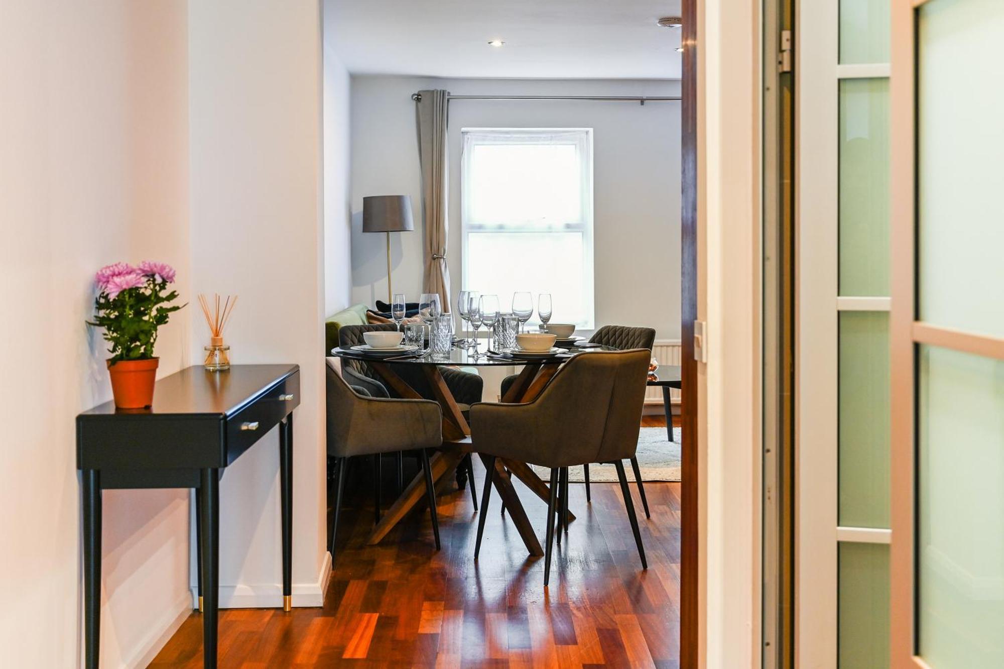 Avari Apartments - Hatton Collection Лондон Экстерьер фото