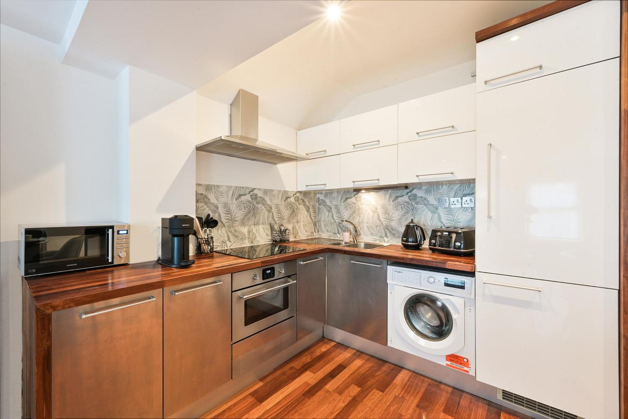 Avari Apartments - Hatton Collection Лондон Экстерьер фото